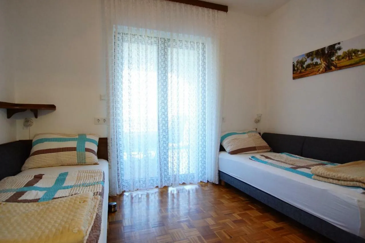 פורץ Apartments Vjeko קרואטיה