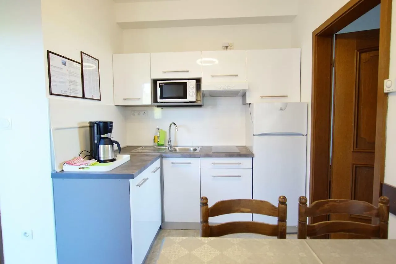 פורץ Apartments Vjeko קרואטיה